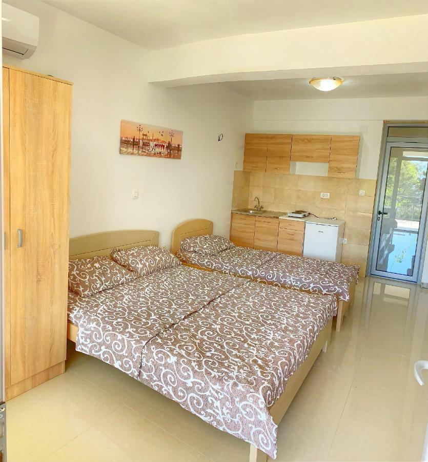 Apartment kalina Bar Bagian luar foto